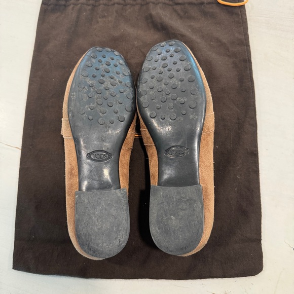 TOD’S | Double T Suede Loafer - Picture 6 of 11